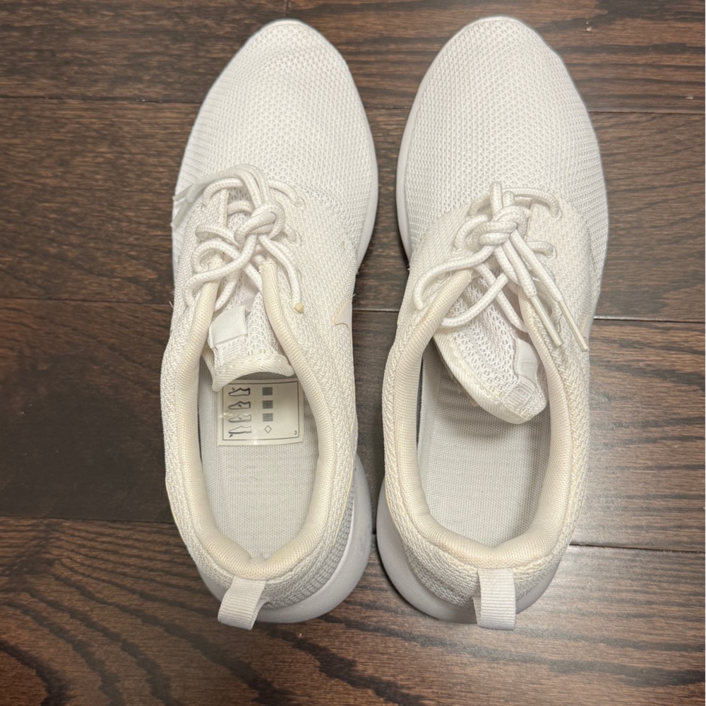 Nike Off-White Textured Sneakers